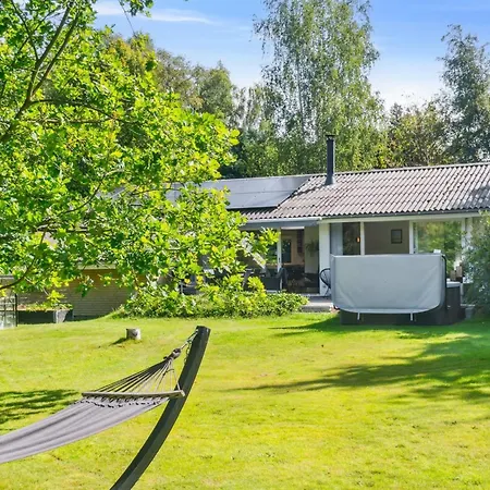 Hjalmine - 1-5km From The Sea By Interhome * Vig